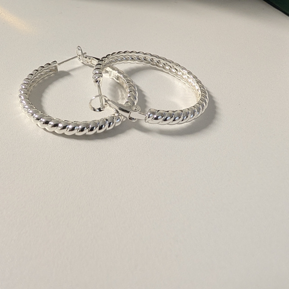 .925 Elegant Sterling Silver Hoop Earrings